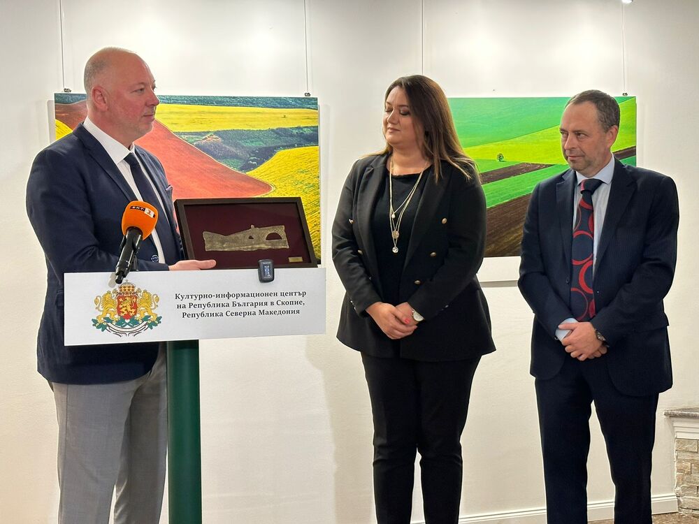 Росен Желязков в Скопие: Нашите взаимоотношения трябва да са като между добри съседи и е време и двете страни да го разберем, и да работим за благото на нашите граждани