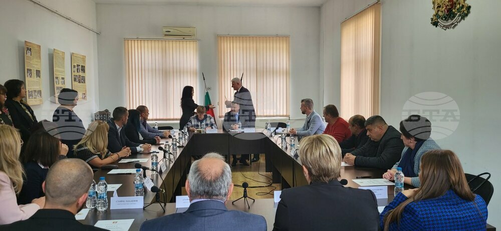 С девет гласа „за“ и двама „въздържали се“ Общинският съвет прие бюджета на Чепеларе