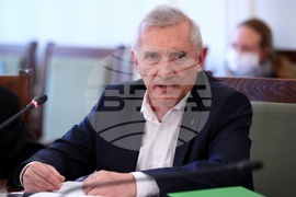 Комисия по транспорт и съобщения