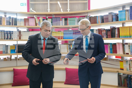 УНСС - реновирана библиотека