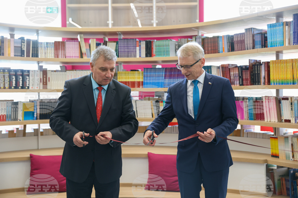 УНСС - реновирана библиотека