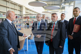 УНСС - реновирана библиотека