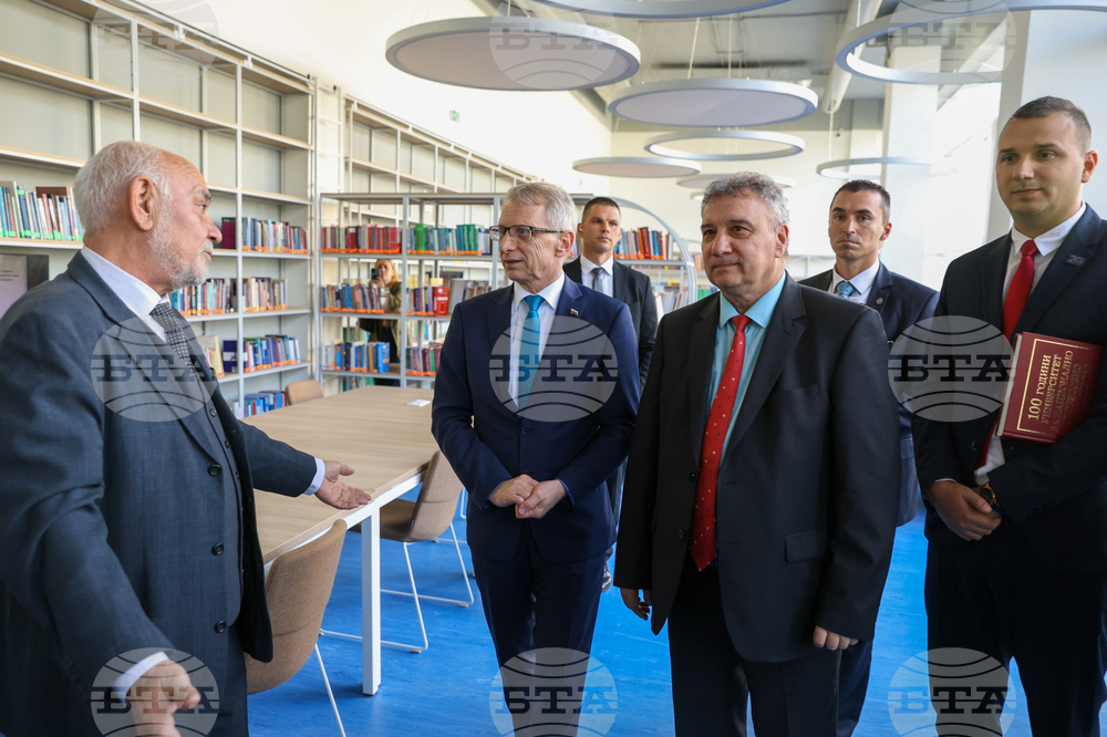 УНСС - реновирана библиотека