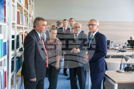 УНСС - реновирана библиотека