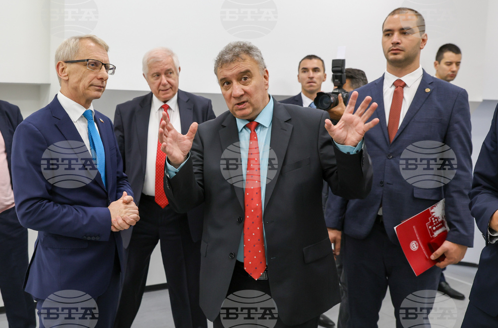 УНСС - реновирана библиотека