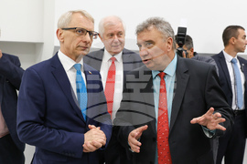 УНСС - реновирана библиотека