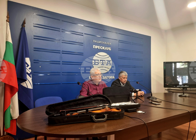 Национален пресклуб на БТА Стара Загора - НУМСИ - Фондация „Петко Стайнов“ - подписване