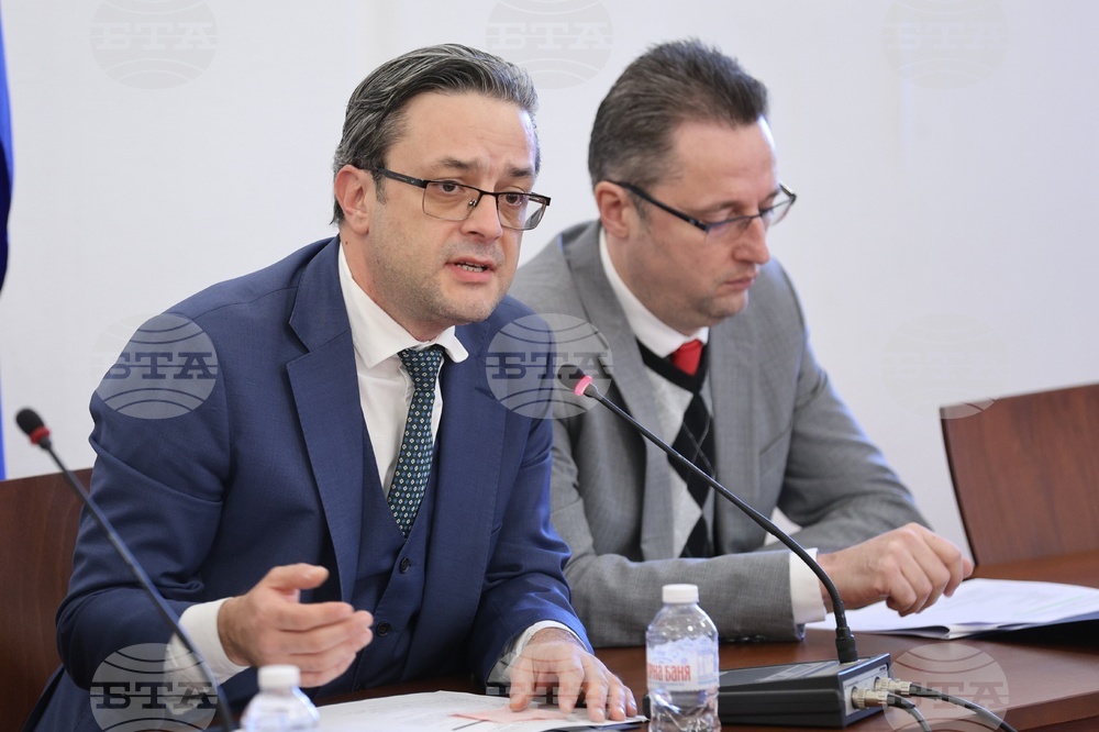 Ще гласувам против проекта за бюджет за 2024 г. в този му вид, каза Тома Биков
