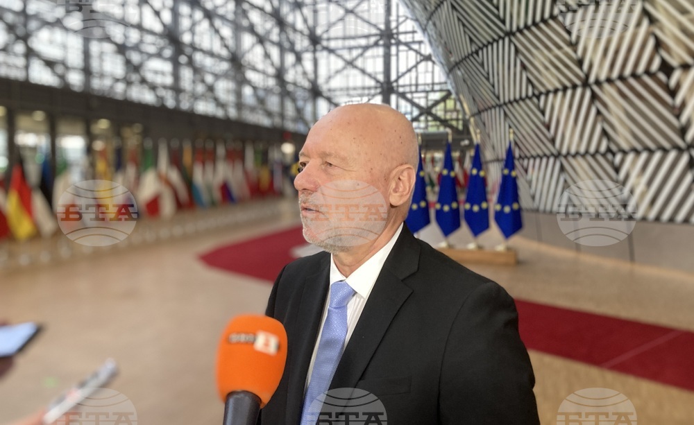 Defence Minister: War in Ukraine Will Likely Last Long, EU Will Need to Replenish Military Inventories, Bulgarian Defence Industry Will Be Receiving Orders