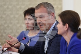 Народно събрание - култура - финансиране - кръгла маса - Емил Кошлуков