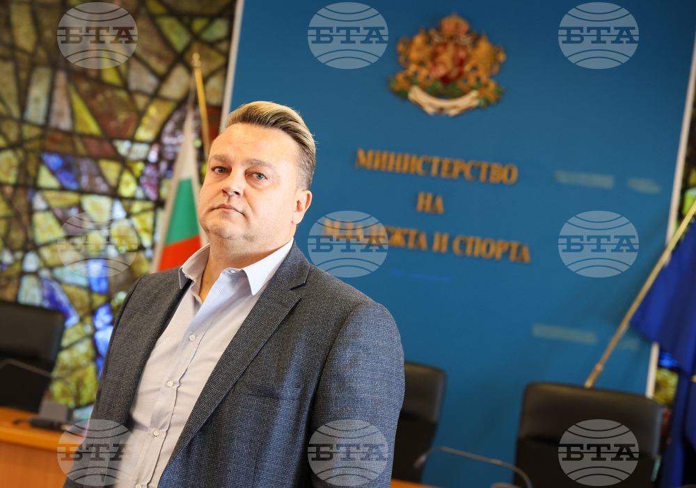 Министерството на младежта и спорта - среща - Георги Градев