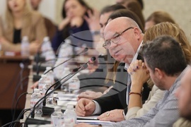 Народно събрание - култура - финансиране - кръгла маса - Енчо Енчев