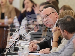 Народно събрание - култура - финансиране - кръгла маса - Енчо Енчев