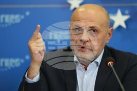 ГЕРБ-СДС - брифинг - Томислав Дончев