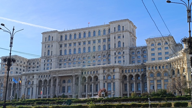 Seven of Romania's 11 Presidential Candidates Take Part in Latest Election Debate