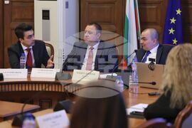 МЗ - комисия заседание