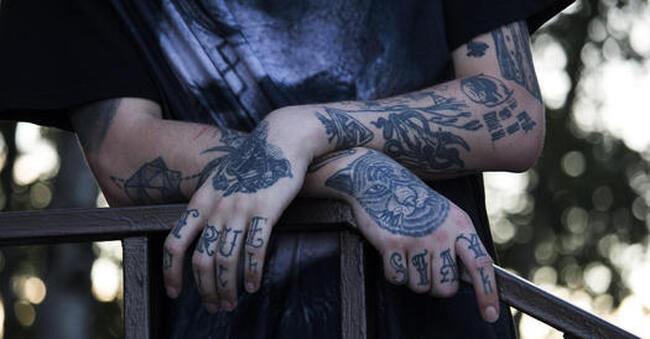 Малко над един милион българи имат татуировки, сочи проучване на „Тренд“