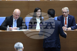 Парламент - заседание