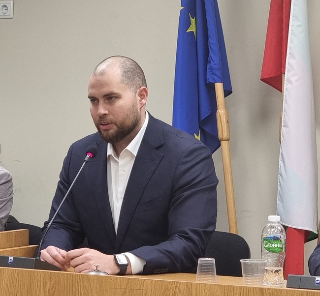 Д-р Иван Малкодански е избран за председател на Общинския съвет в Плевен