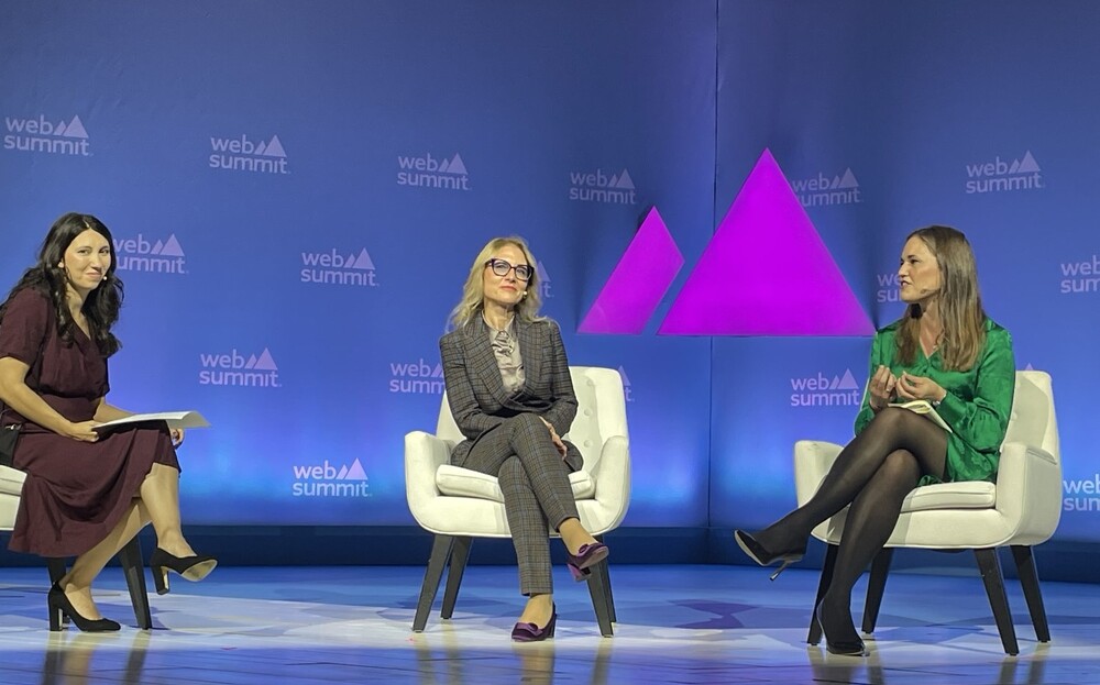 Министър Стойчева на WEB SUMMIT 2023: Образованието и предприемаческият подход изграждат устойчиво бъдеще