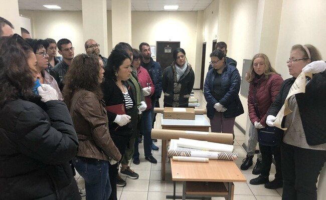 Студенти се запознаха с документални свидетелства за възрожденската история, съхранявани в Държавен архив – Видин
