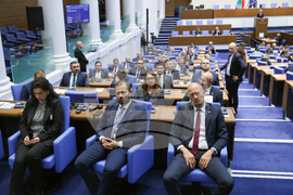 Парламент - заседание