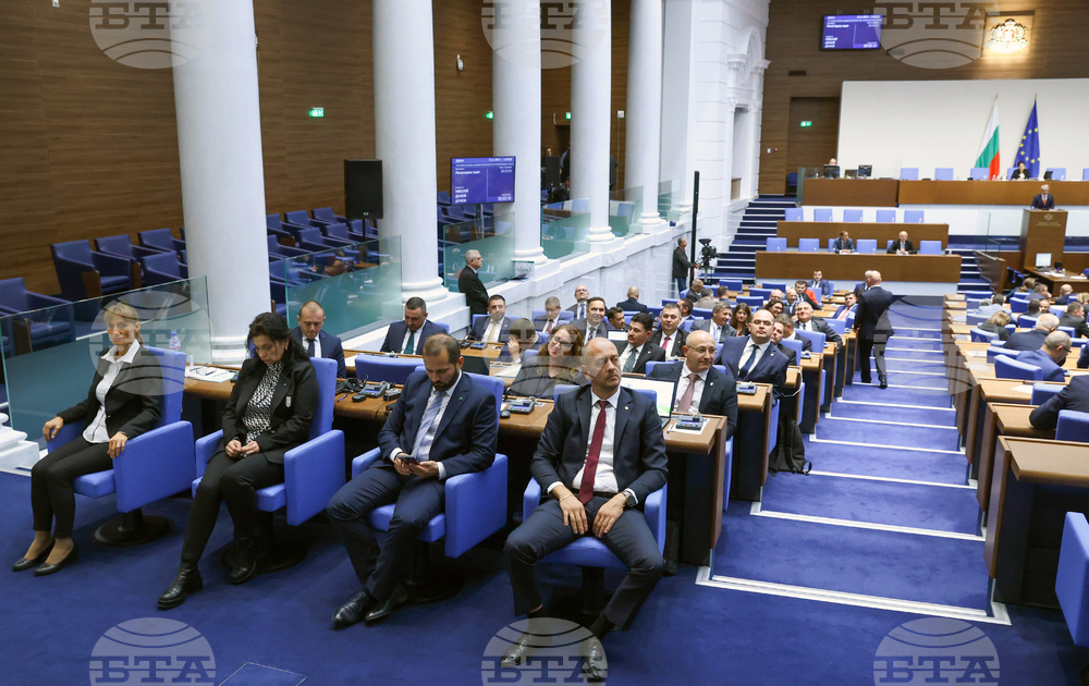 Parliament Debates No-confidence Motion against Denkov Cabinet, PM Says Debate Undermined National Security
