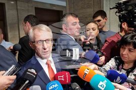 Парламент - Николай Денков - изявление