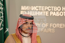 Теодора Генчовска - принц Фейсал бин Фархан ал Сауд
