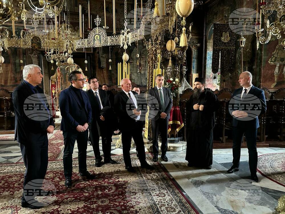 Parliamentary Delegation Visits Zograf Monastery