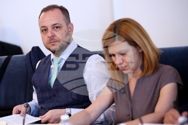 Парламент - Комисия по околната среда и водите