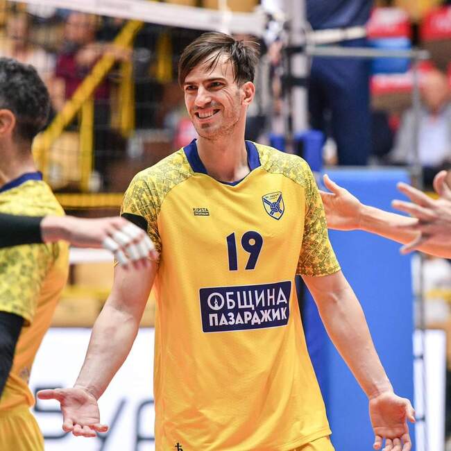 ПАОК обяви привличането на българския волейболист Николай Къртев