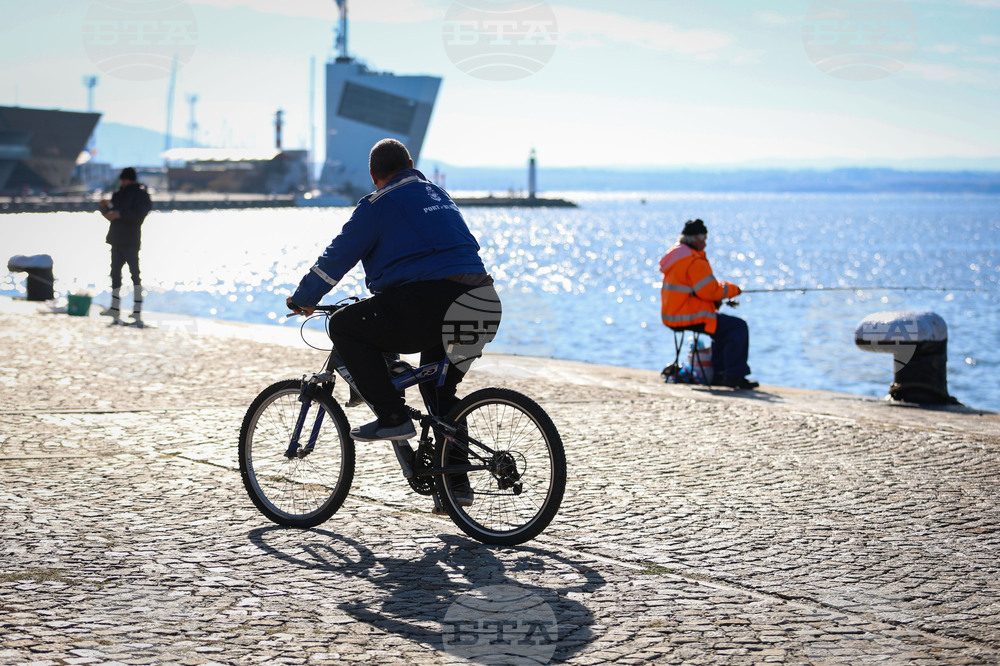 The Weather on April 14