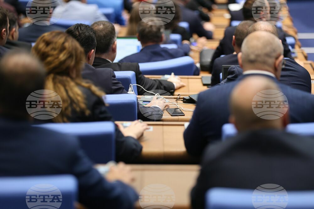 Парламент - заседание - кабинет „Денков“ - вот на недоверие