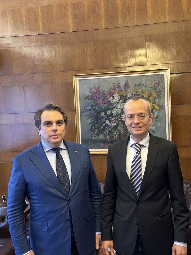 Община Благоевград: Кметът Методи Байкушев обсъди с финансовия министър план за оздравяване на Община Благоевград