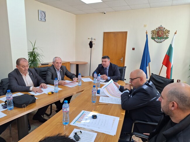 Областна администрация Разград: Общините се обединиха около съвместно становище относно социалните услуги в област Разград