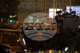 Протест - футболни фенове