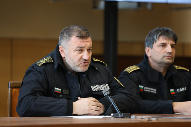 Няма полиция в света, която да остави вандали да унищожат имущество, каза директорът на СДВР
