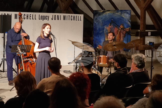 Варна - концерт „Джони Мичъл - Наследство”