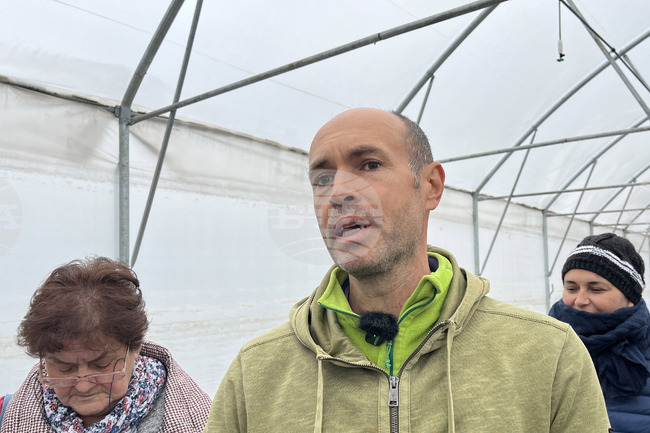 Село Лик - ферма „Версол“