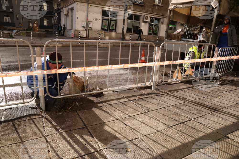 Работници - нова ограда