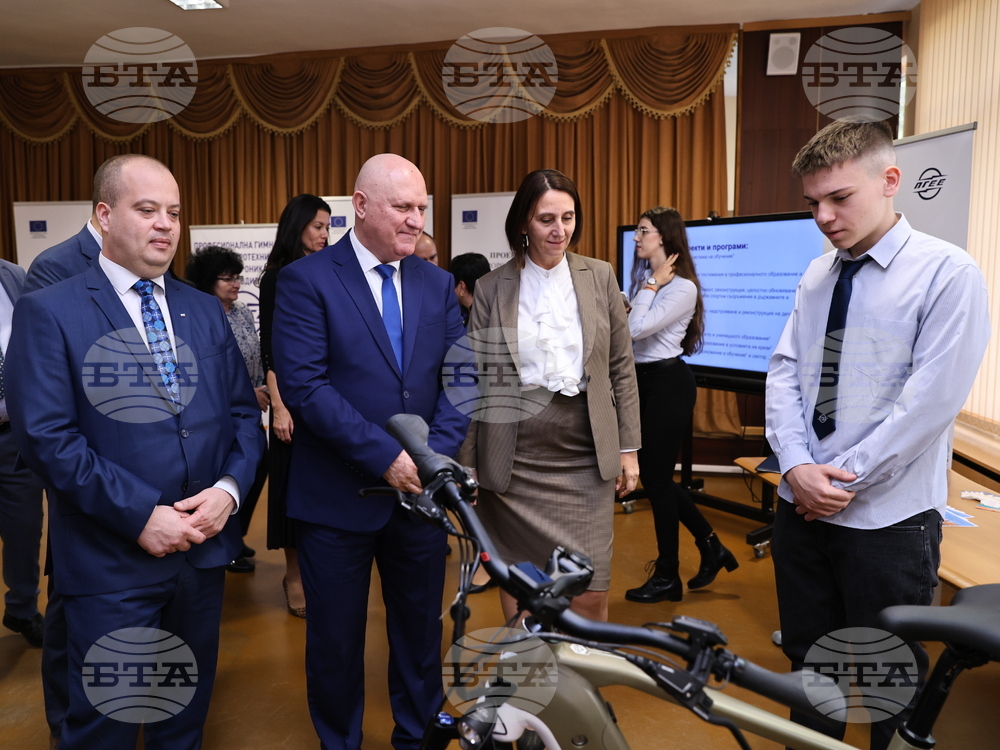 Пловдив - Министърът Галин Цоков - посещение