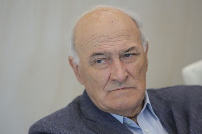 Пропуснахме много сериозно време за опознаване на хората от двете страни на границата, каза Коста Филипов за отношенията между България и РСМ