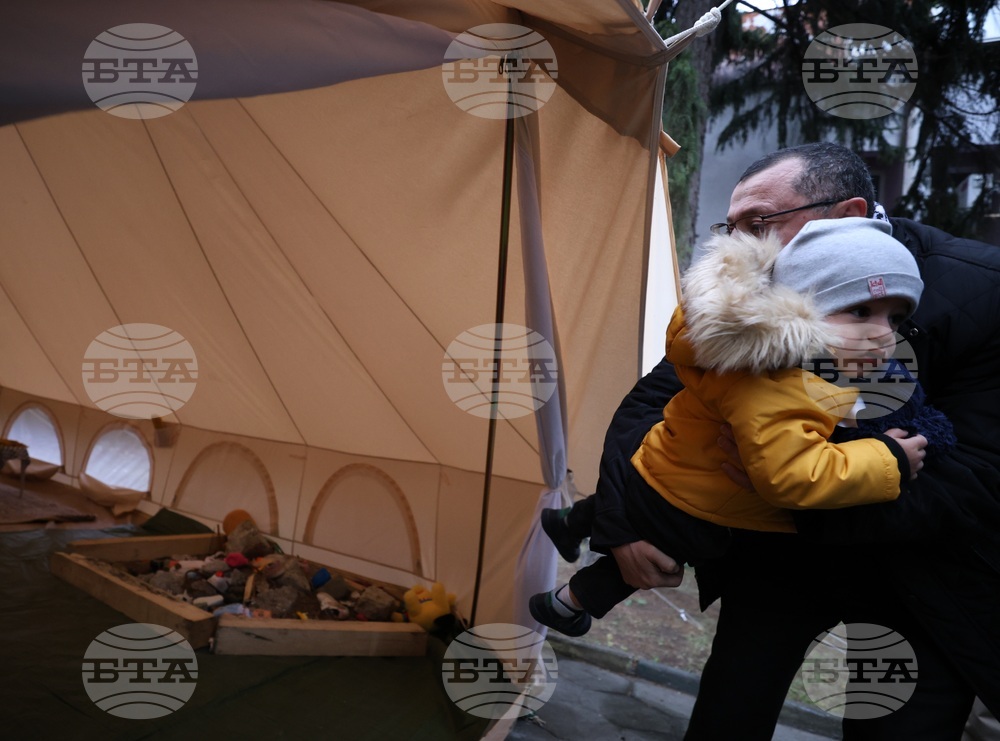 Молитва - Палестинско посолство