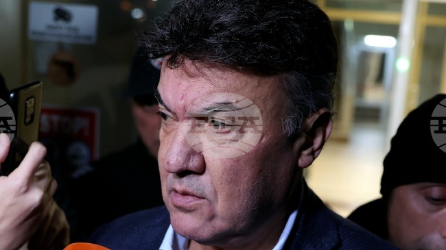 ФК Септември: "Боби Михайлов беше символ на едно поколение, което накара цяла България да мечтае и да вярва"