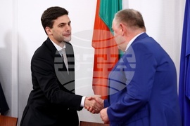 Парламент - кръгла маса - здравеопазване