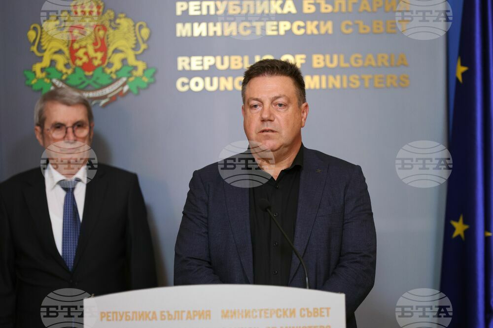 Министерски съвет - брифинг - Иван Маджаров