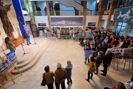 Севлиево - „Поглед от другата страна на света“ - изложба - „Антарктическият стопаджия“ - книга - представяне