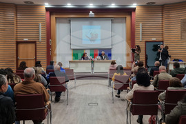 Севлиево - „Поглед от другата страна на света“ - изложба - „Антарктическият стопаджия“ - книга - представяне