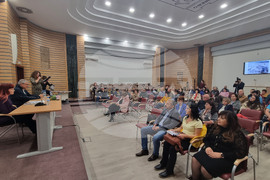 Севлиево - „Поглед от другата страна на света“ - изложба - „Антарктическият стопаджия“ - книга - представяне